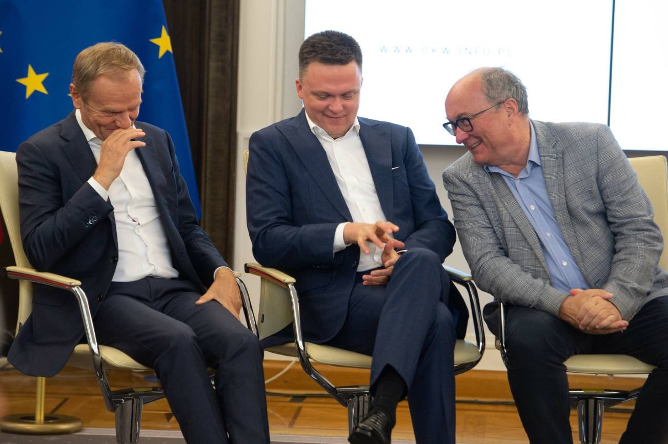 Jak po wyborach wyglądałby rząd opozycji? Oto premier i wiceministrowie