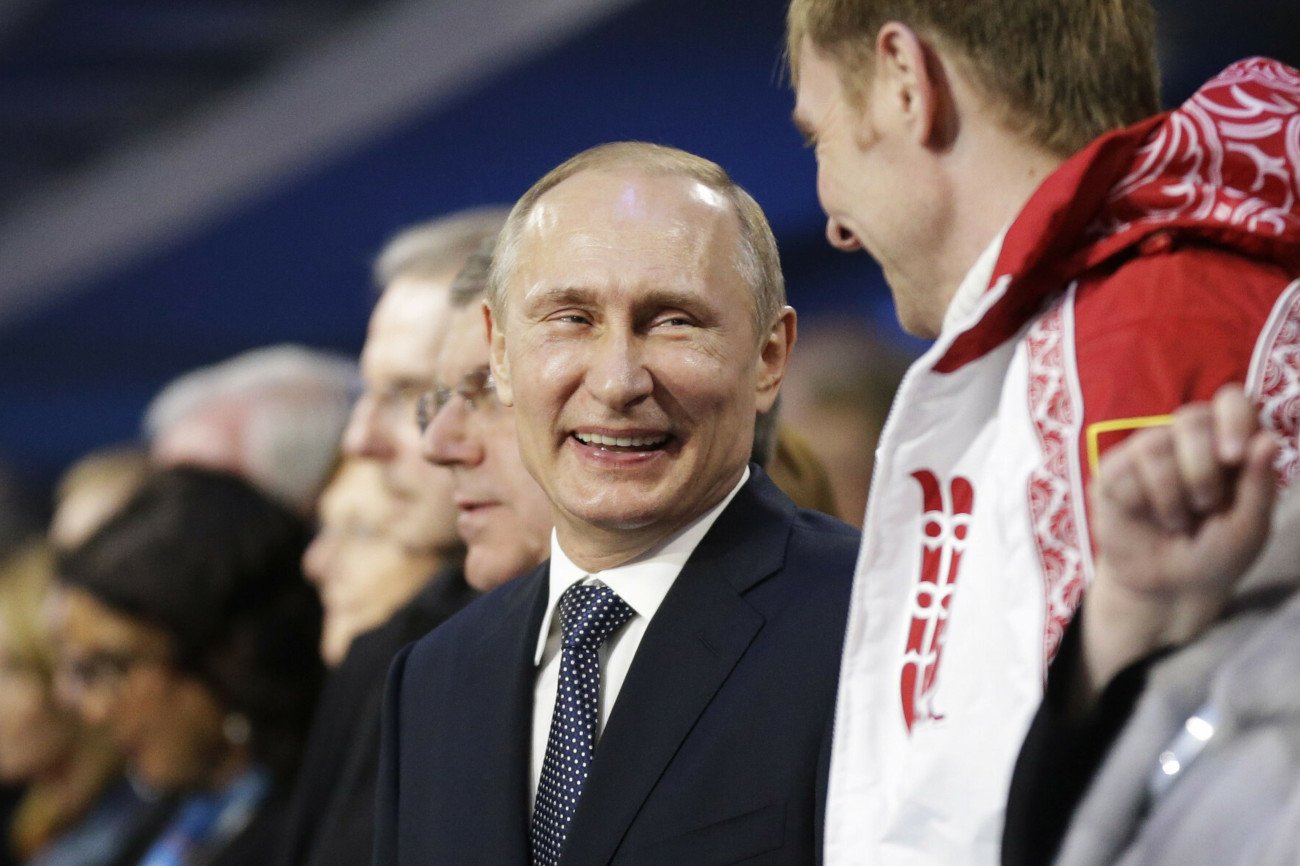 Władimir Putin znany jest ze słabości do sportu. Rosyjski dyktator drwi ze światowych sankcji