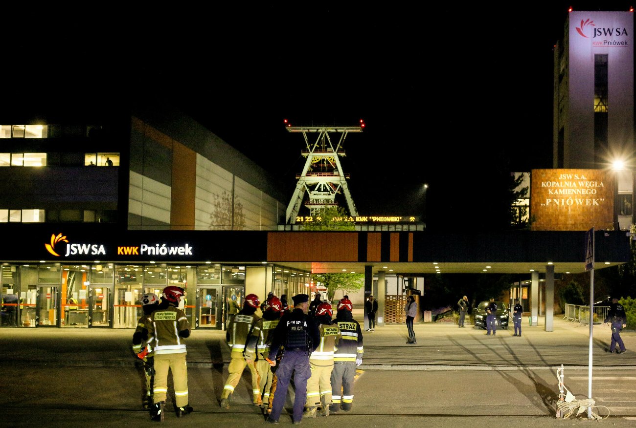 Katastrofa w kopalni Pniówek. Odnaleziono ciała 5 górników.