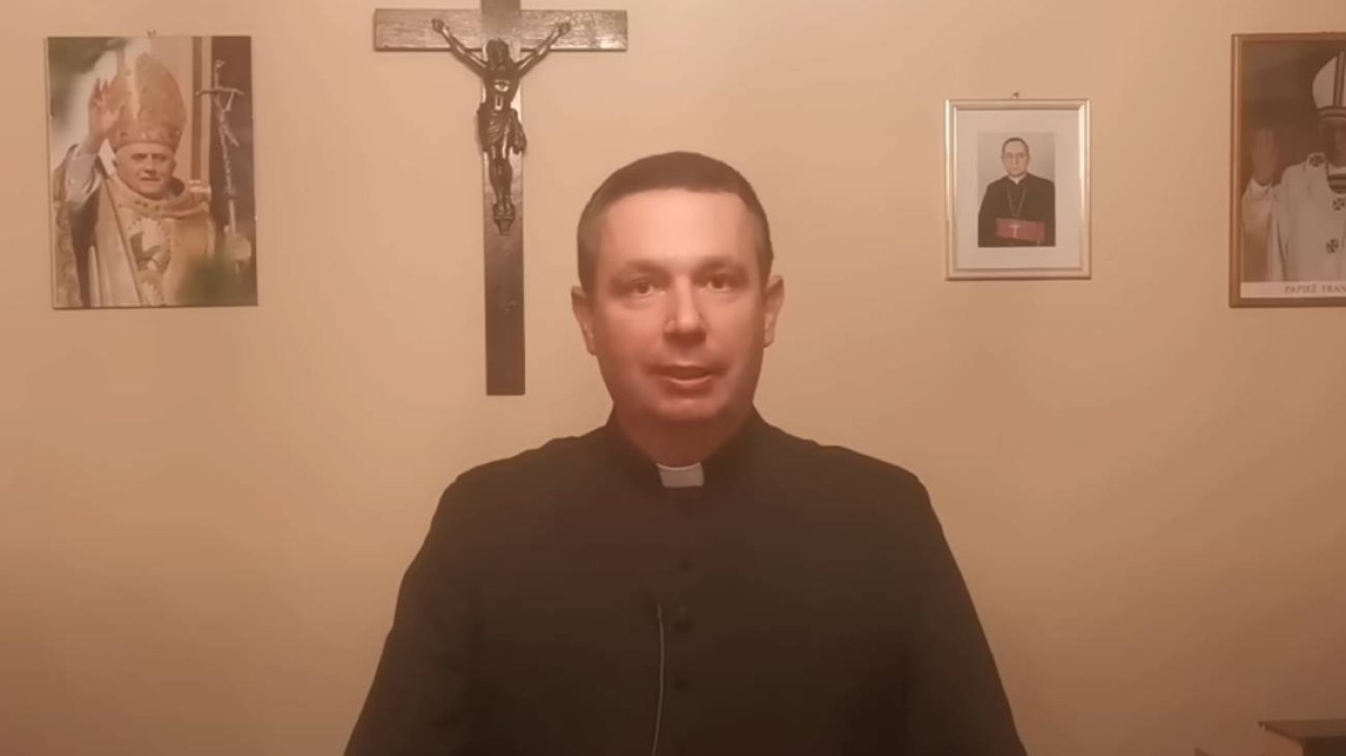Ksiądz Wachowiak o tankowaniu na Orlenie. Powiedział o dopingowaniu