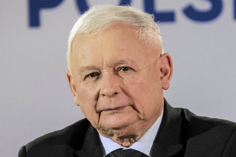 Prawo i Sprawiedliwość zanotowało wzrost poparcia w ostatnim sondażu Kantara dla "Faktów" TVN.