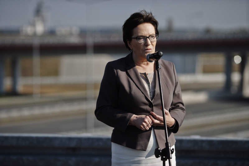 Ewa Kopacz zgodziła się na debatę z Beatą Szydło.