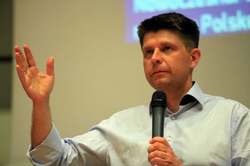 Bronisław Komorowski próbował doprowadzić do koalicji PO i .Nowoczesnej.