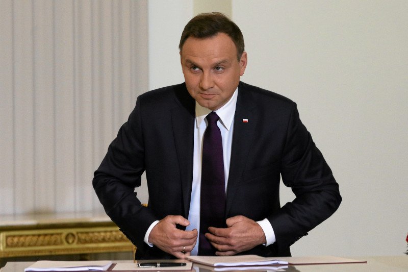 Papież zaprosił Andrzeja Dudę? Kancelaria ogłasza, ale Watykan... nic o tym nie wie