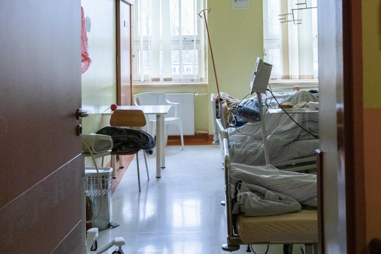 Transpłciowa pacjentka umieszczona na męskim oddziale