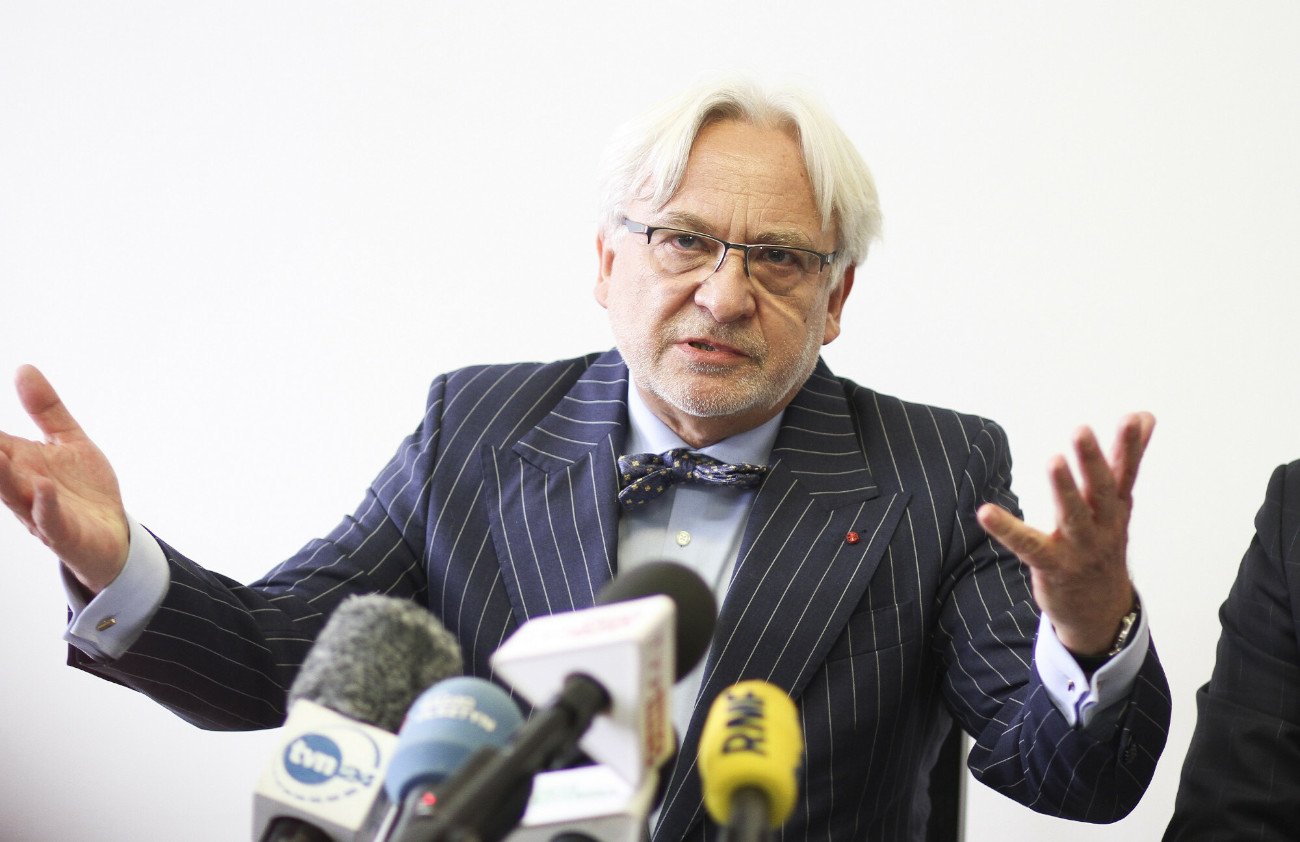 Prof. Maksymowicz krytykuje słowa Dudy o omikronie.