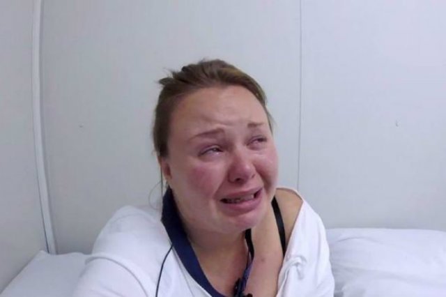 Pielęgniarka, która była uczestniczką programu "In Solitary", po zaledwie kilku godzinach wpadła w panikę i zaczęła szlochać.