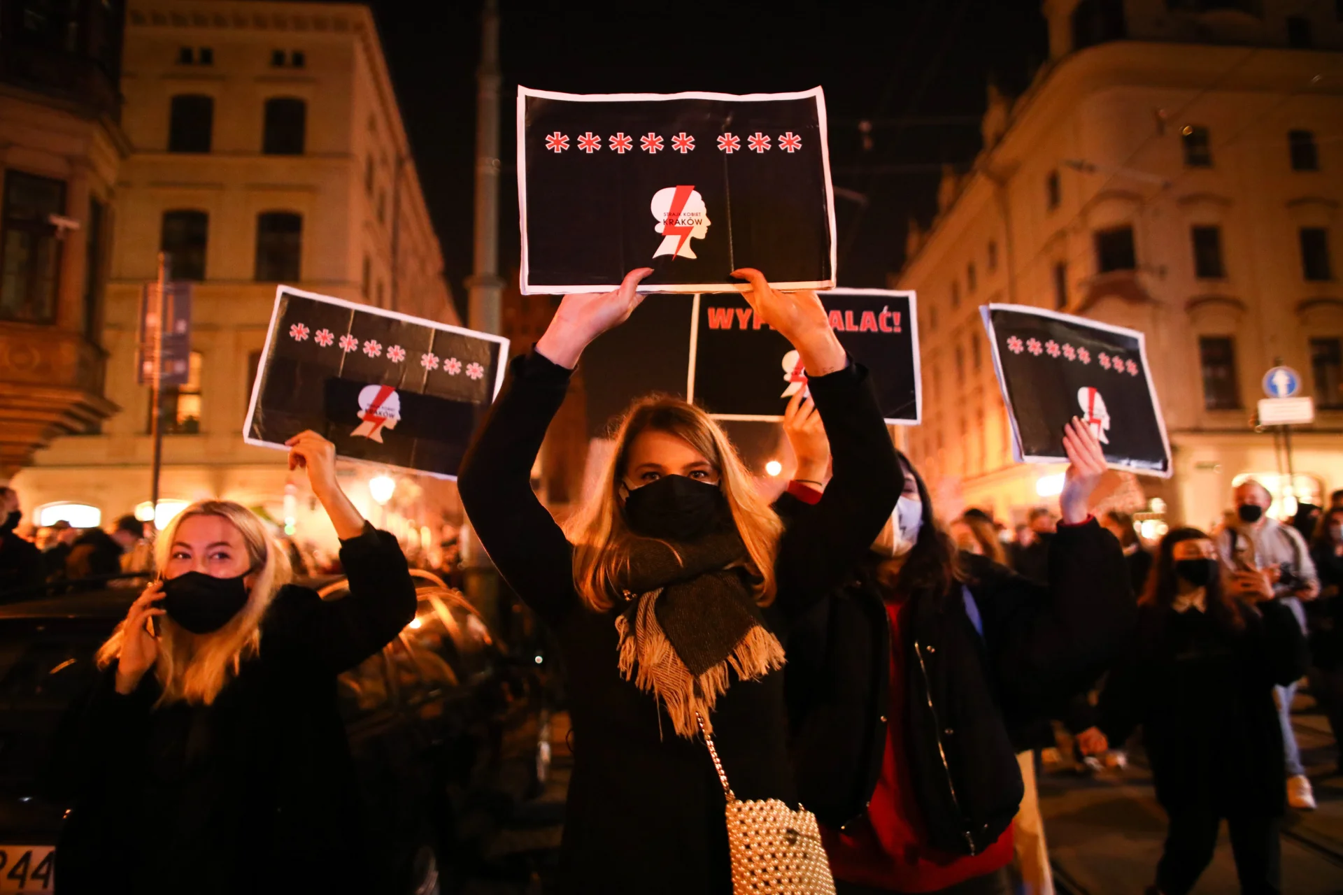 W Strajkach Kobiet brało udział bardzo wiele młodych dziewczyn - na żadnych innych protestach nie było ich aż tyle