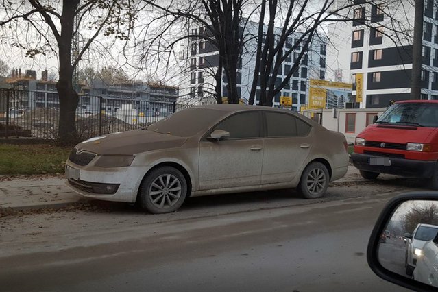Na Odolanach trudno o jakikolwiek ład. Rozjeżdżone ulice, budowy i skupiska przemysłu – to norma.