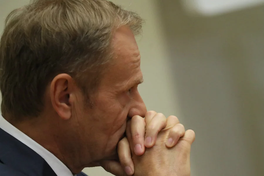 Krzysztof Szczerski wyjawił w TVP Info, że zagraniczny prezydent powiedział mu, że Donald Tusk nie będzie więcej angażował się w polskie sprawy.