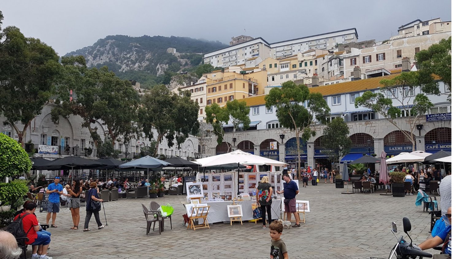 Umowa między UE i Wielką Brytanią. Na jedno z terytoriów Polacy wjadą bez paszportu