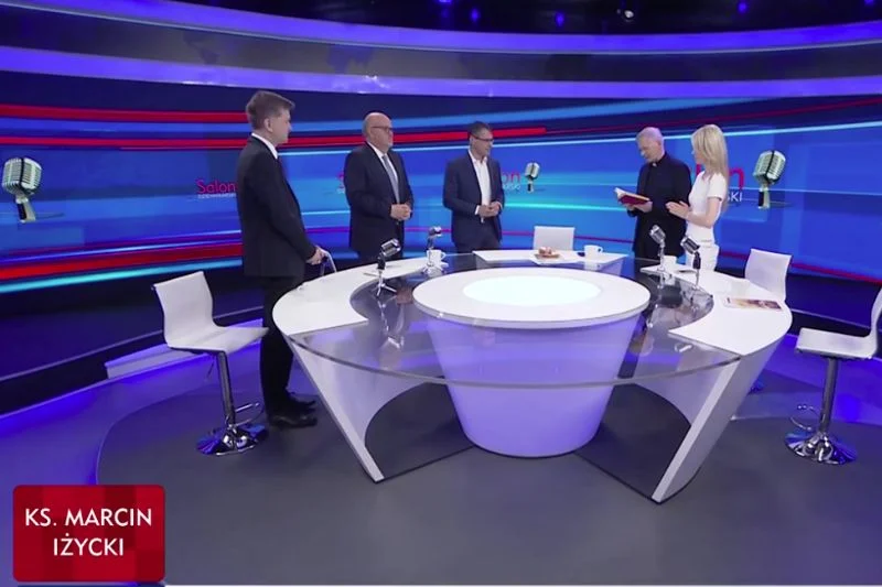 W TVP Info doszło do niespotykanego w programach publicystycznych wydarzenia.