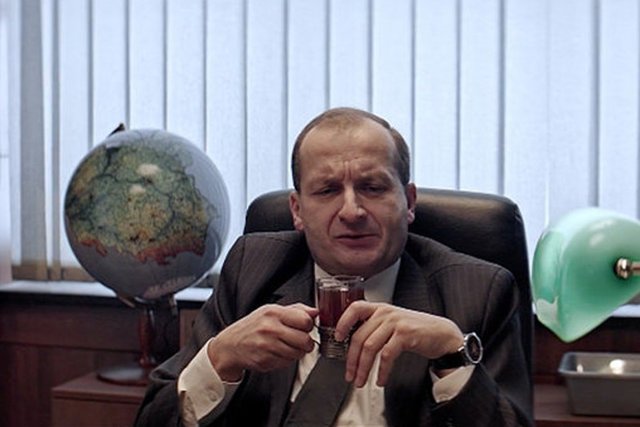 Robert Górski w "Uchu Prezesa" wciela się w... Prezesa.