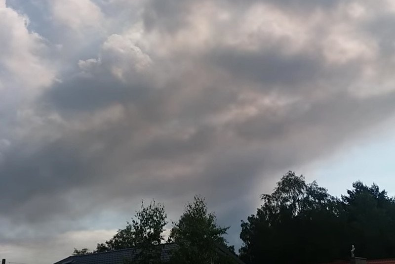 Chmura, która pojawiła się nad Zgierzem, była widoczna też w Aleksandrowie Łódzkim.