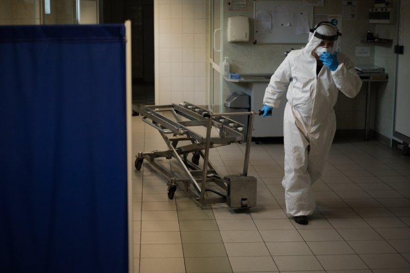 Niemcy: Szpitale w Hesji nie mają już miejsca na zwłoki.