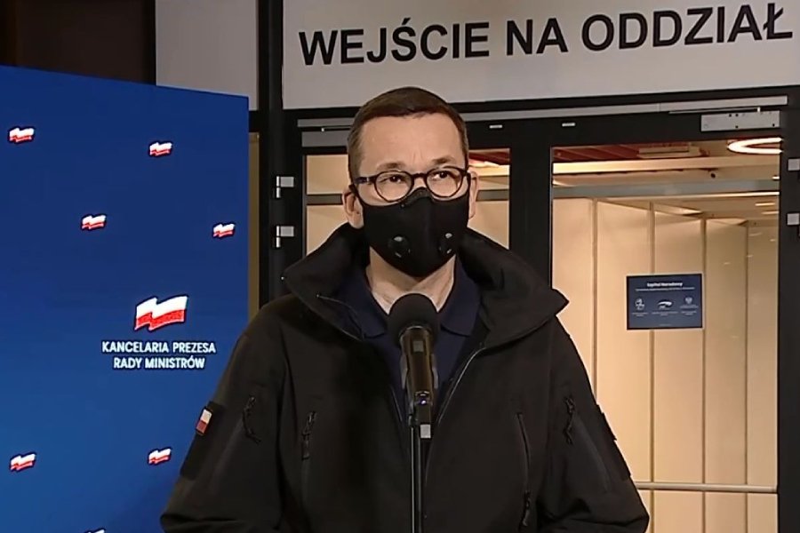 Mateusz Morawiecki zapowiedział, że do szpitala tymczasowego na Stadionie Narodowym przyjedzie dziś pierwszy pacjent.