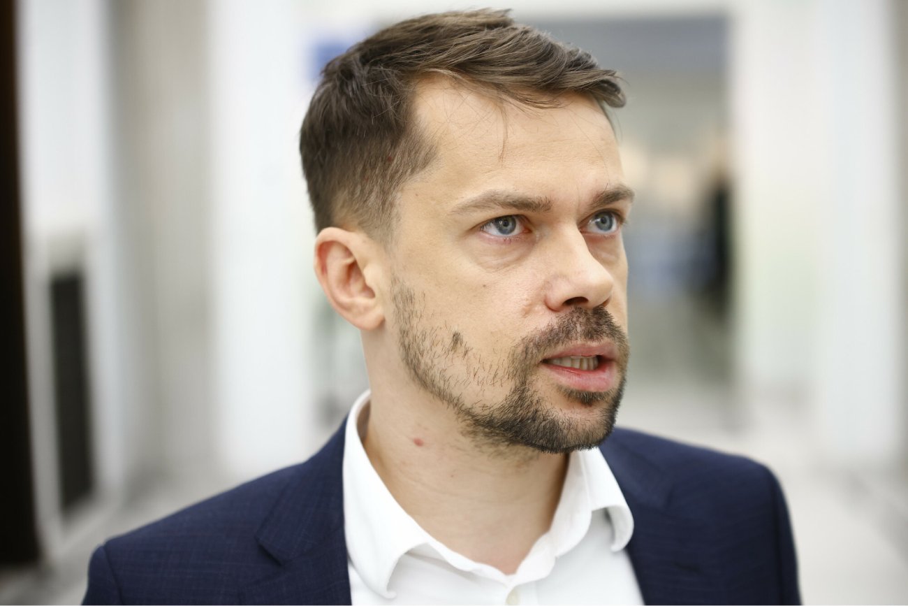 Ładunek wybuchowy w ministerstwie? Kołodziejczak: grożono mi śmiercią