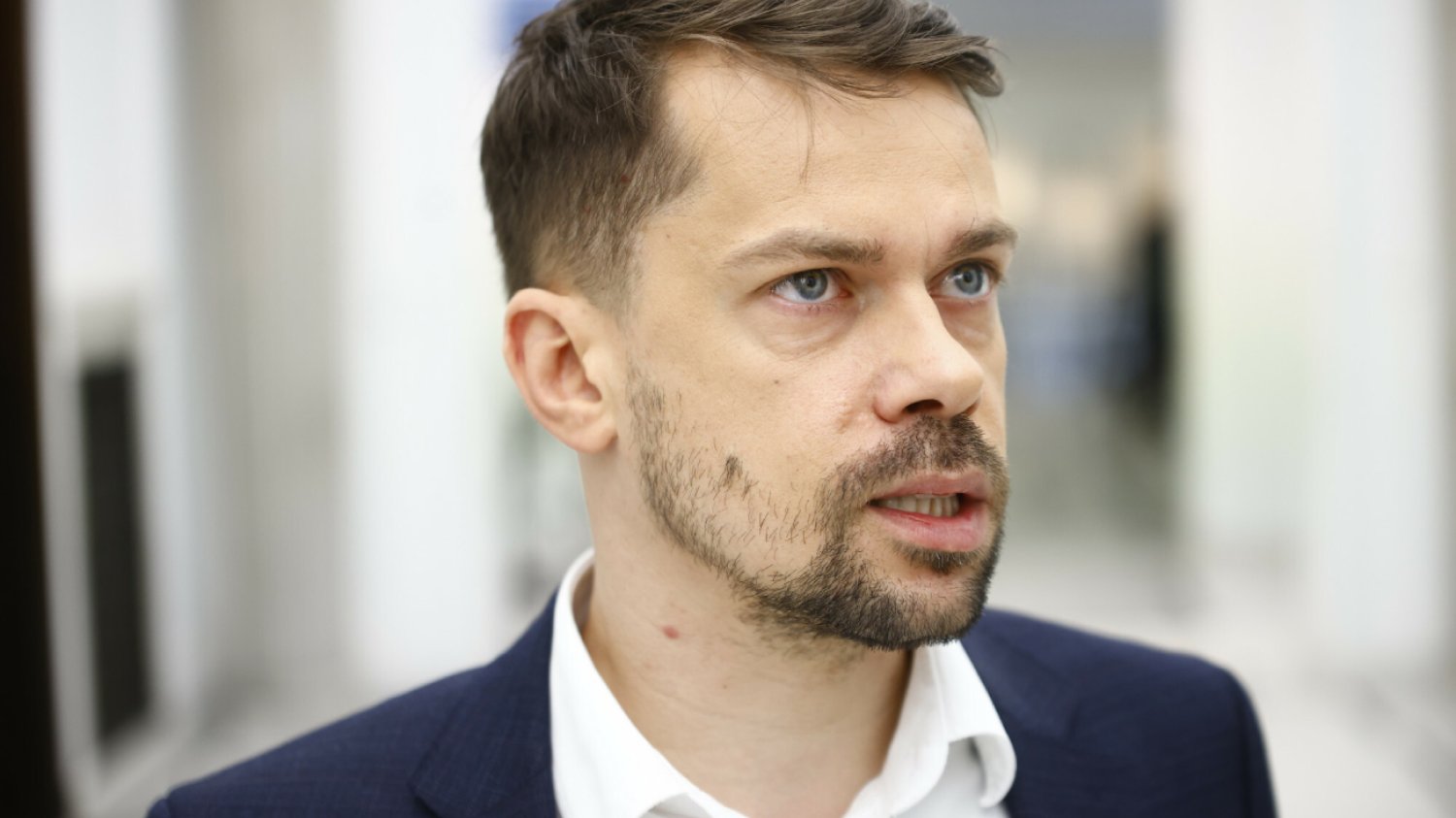 Ładunek wybuchowy w ministerstwie? Kołodziejczak: grożono mi śmiercią