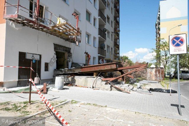 wiatrołap przygniótł 2 robotników