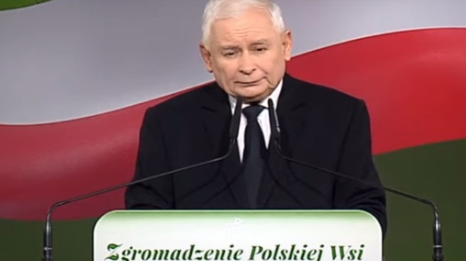 Jarosław Kaczyński na spotkaniu z rolnikami. Obiecał "równość wsi i miasta".
