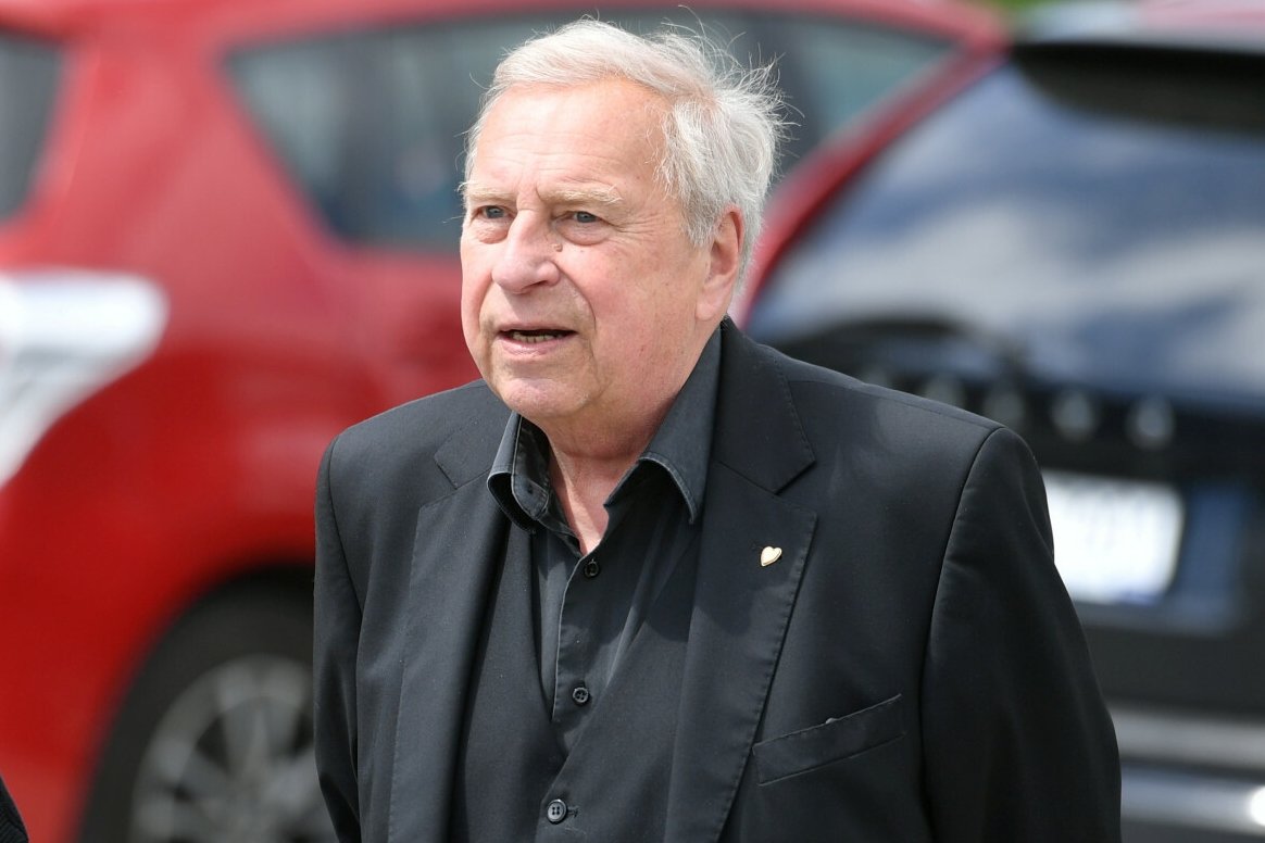 Aktor Jerzy Stuhr.