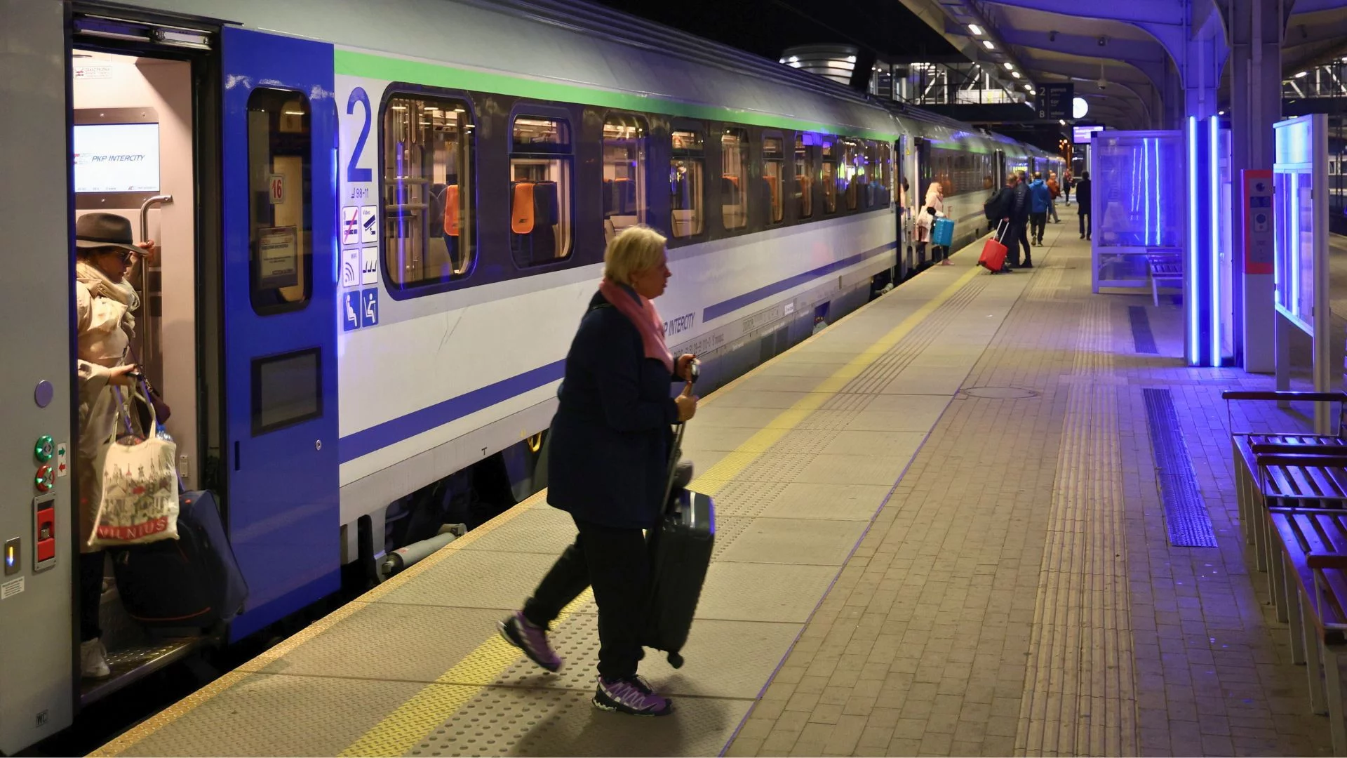 Polacy rzucą się na bilety. PKP Intercity kusi megapromocją, ale jest haczyk