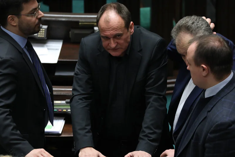 Kukiz'15 chce wprowadzić te same zasady w przypadku wieku posłów i senatorów, jakie obowiązują od 3 lipca 2018 roku w Sądzie Najwyższym.