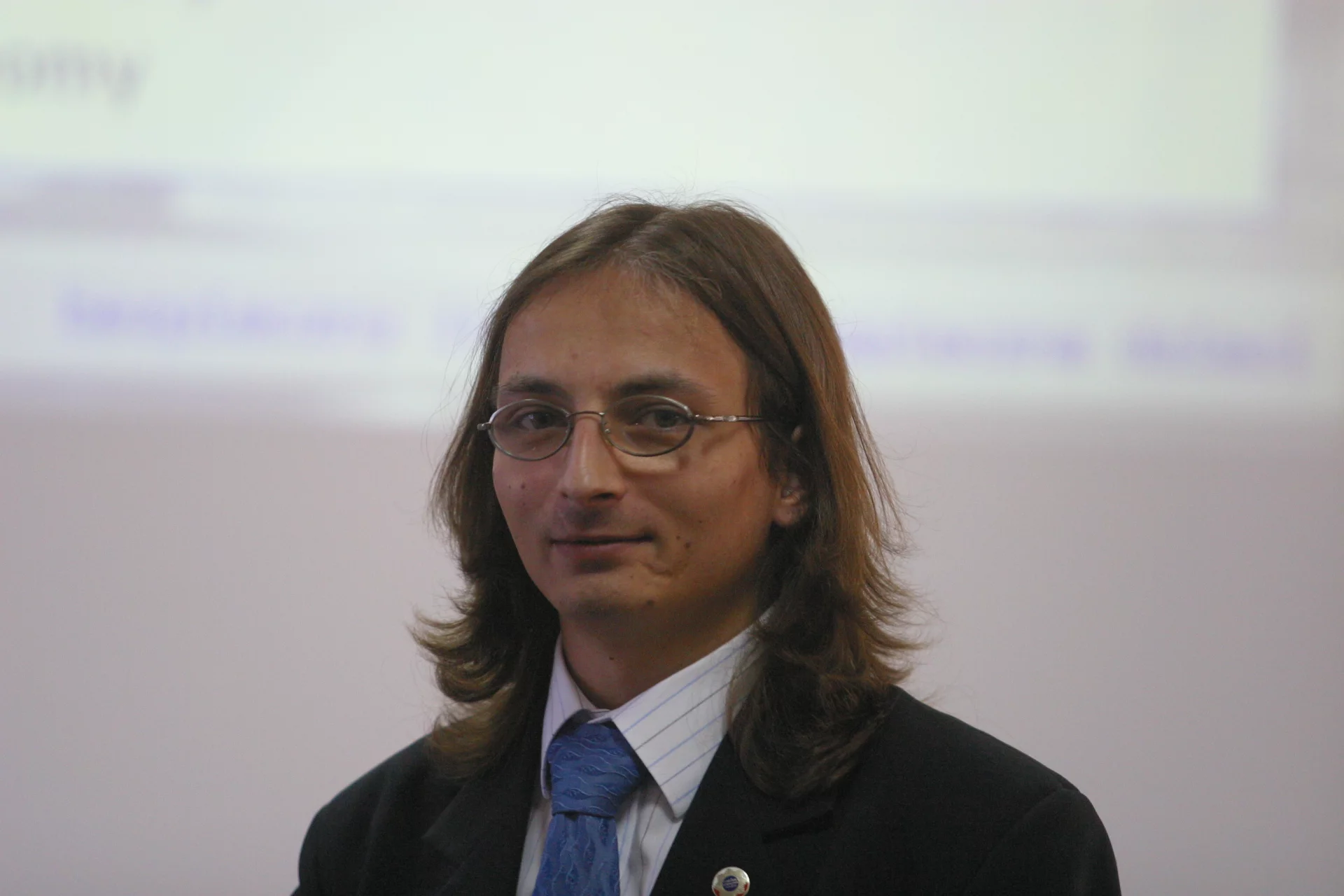Jakub Śpiewak – zdjęcie z 2005 r., gdy szef fundacji Kidprotect brylował w mediach i m.in. szkolił policjantów w zakresie walki z pedofilią.