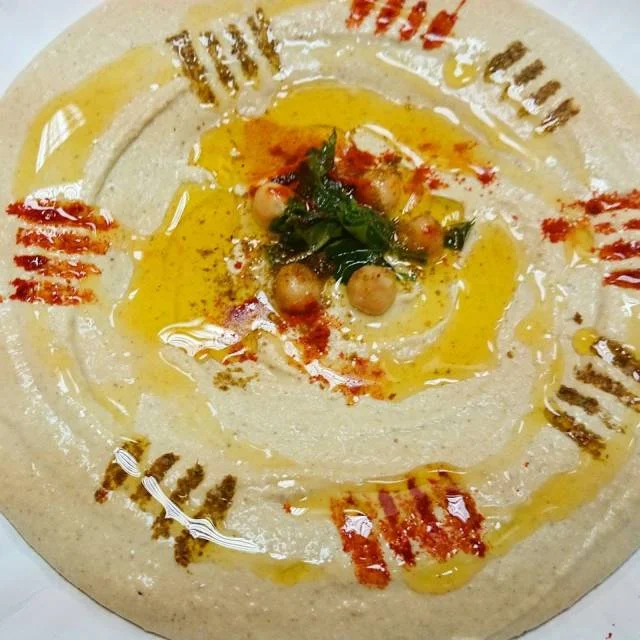 Hummus z warszawskiego Falafel Bejrut