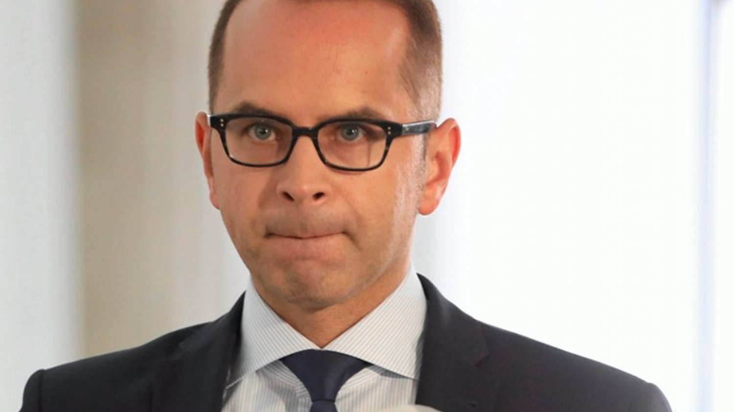 Posłowie opozycji zakłócali pracę Sejmu? Michał Szczerba był pod "wrażeniem" decyzji prokuratorów w sprawie słynnej przepychanki w Sejmie przy okazji ustawy budżetowej.