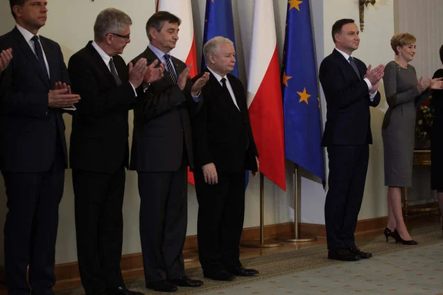 Andrzej Duda zdaniem prezesa PiS nie podejmuje inicjatywy w sprawie pomników smoleńskich