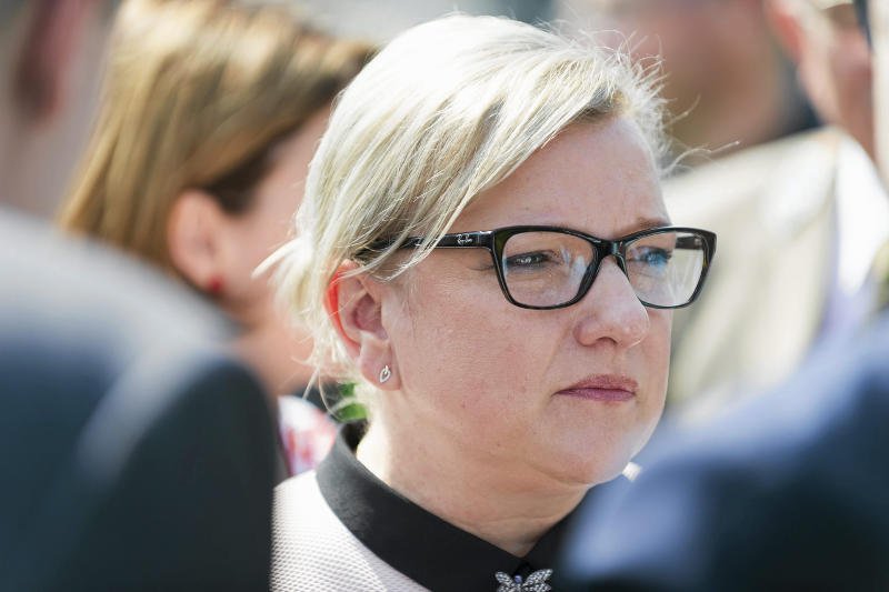 Beata Kempa wszystkich twórców plotek zaprasza do Krakowa.