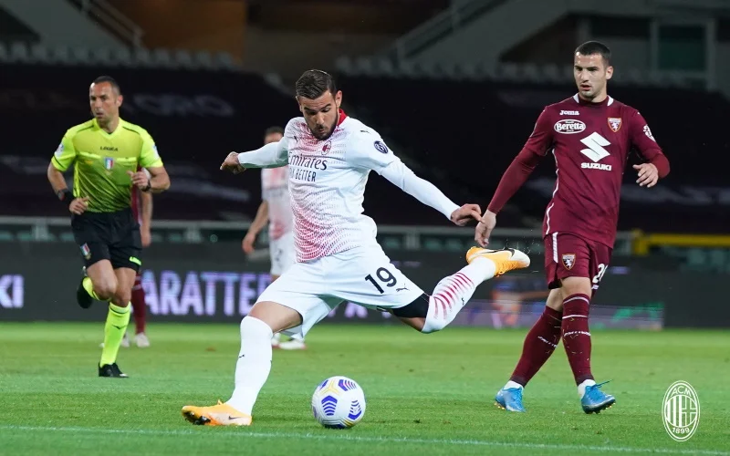 Siedem bramek wbił AC Milan rywalom z Torino FC w środowy wieczór