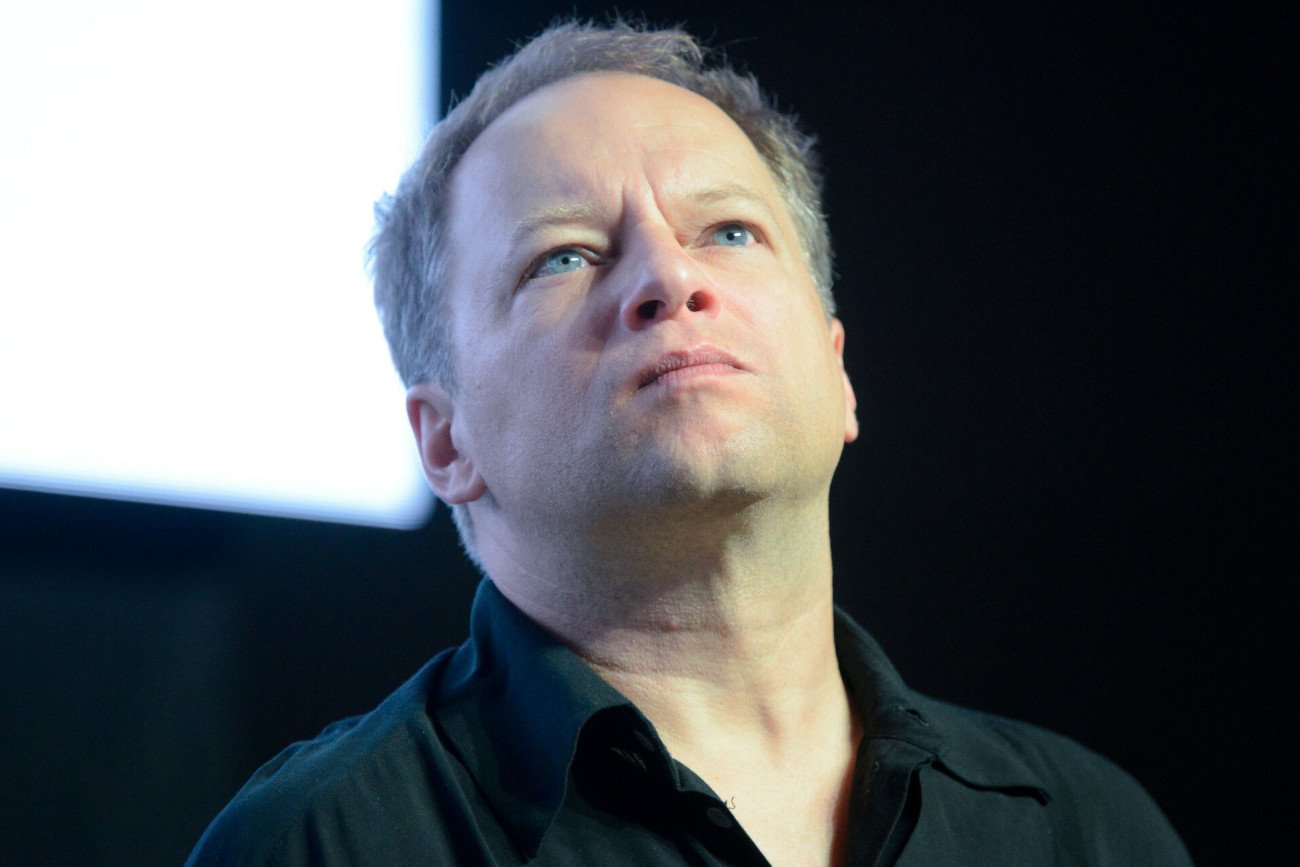 Maciej Stuhr apeluje do fanów o pomoc.