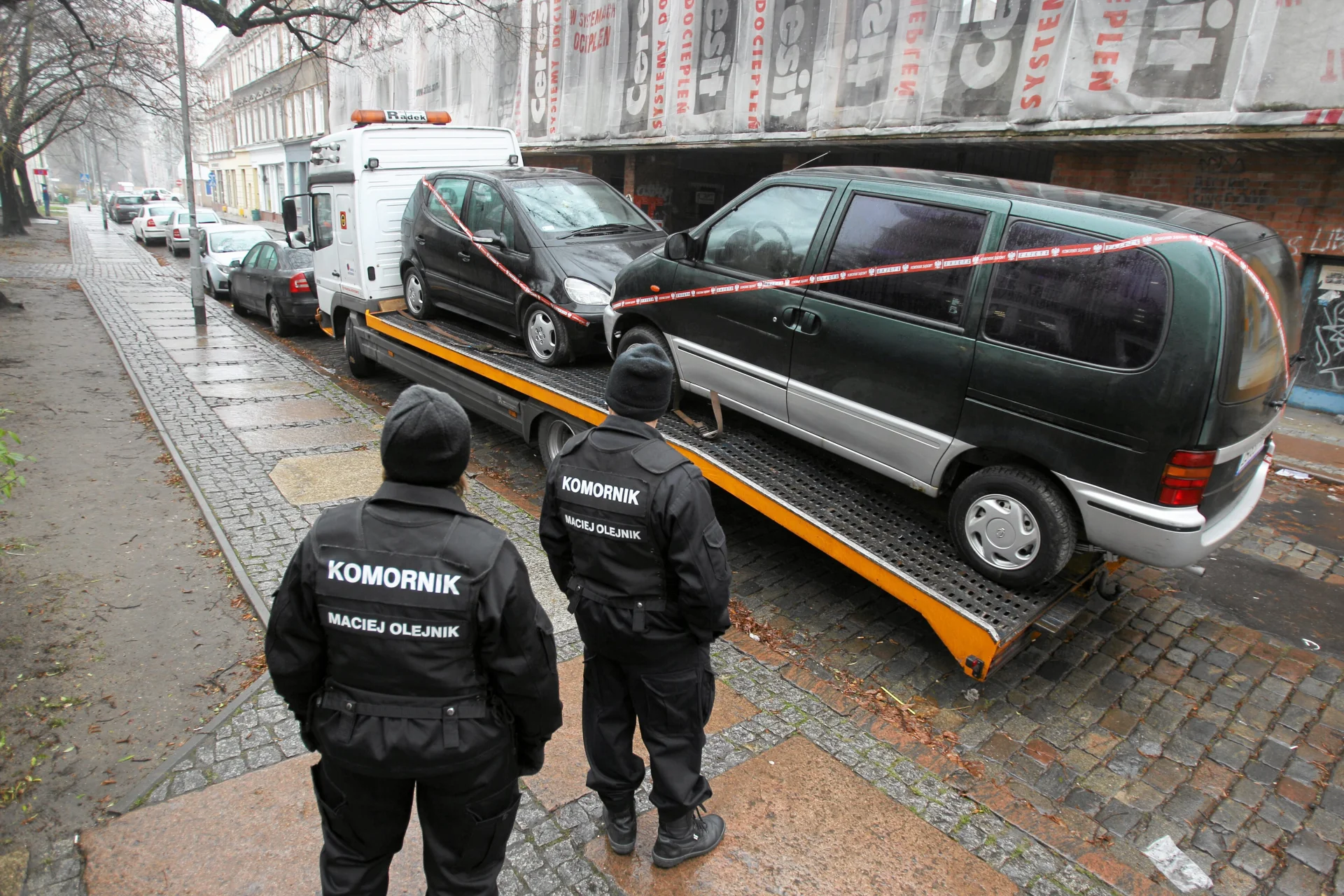 Długi trzeba spłacać. Gdy jednak pojawią się problemy możesz jednak o nich rozmawiać z wierzycielami. Nie czekaj, aż pojawi się komornik.