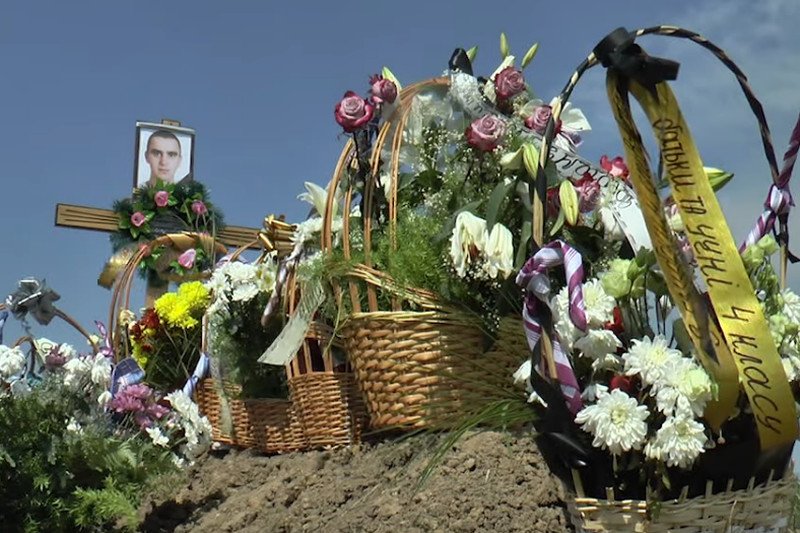 Szefowa Wasyla zamiast pomóc osłabionemu mężczyźnie wywiozła go do lasu.