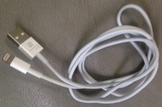 Kabel z nowym gniazdem pasujący do przyszłego iPhone'a