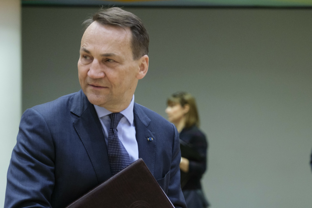 Ważna decyzja Sikorskiego. Chodzi o list w sprawie katastrofy smoleńskiej