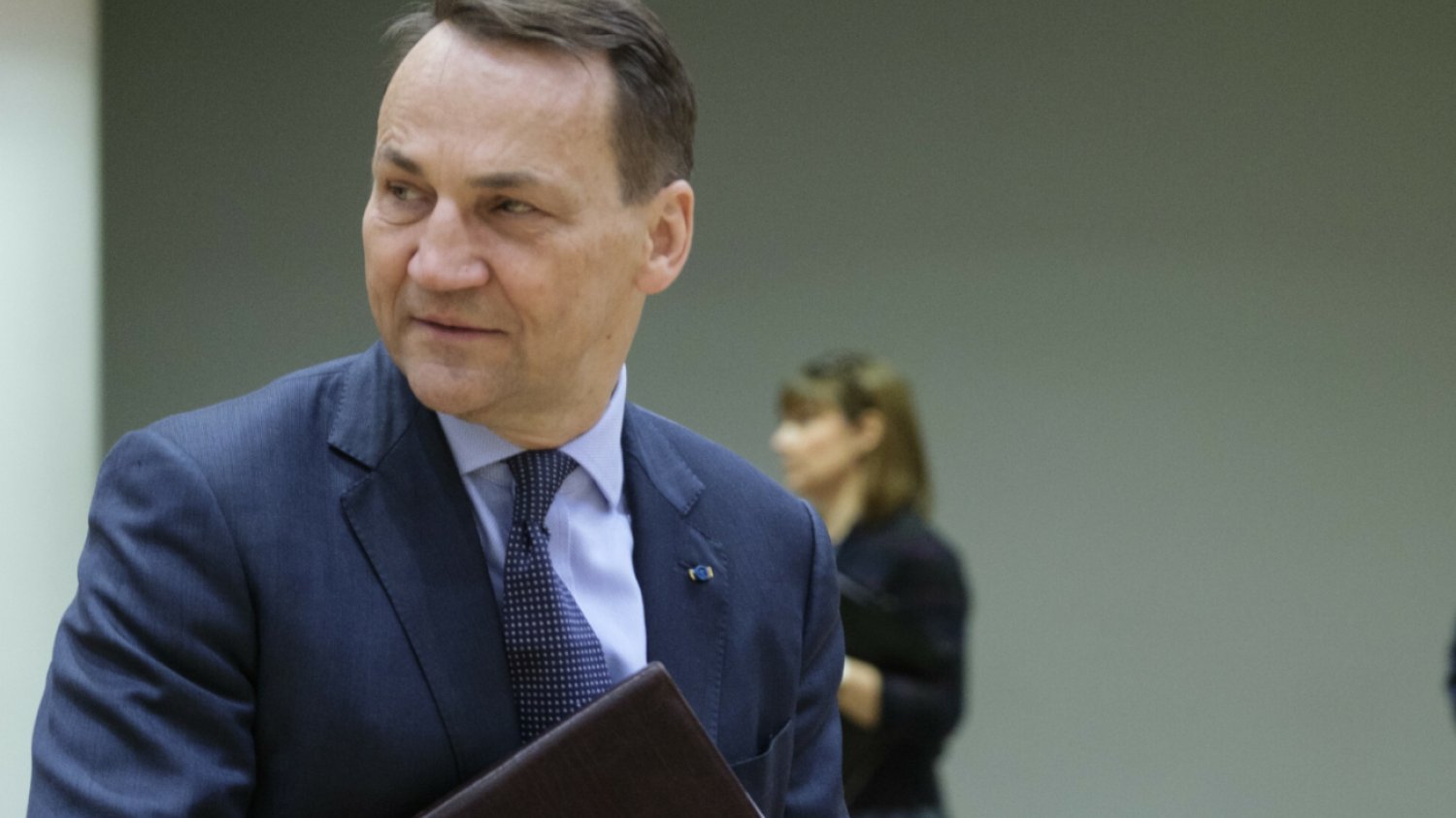 Ważna decyzja Sikorskiego. Chodzi o list w sprawie katastrofy smoleńskiej