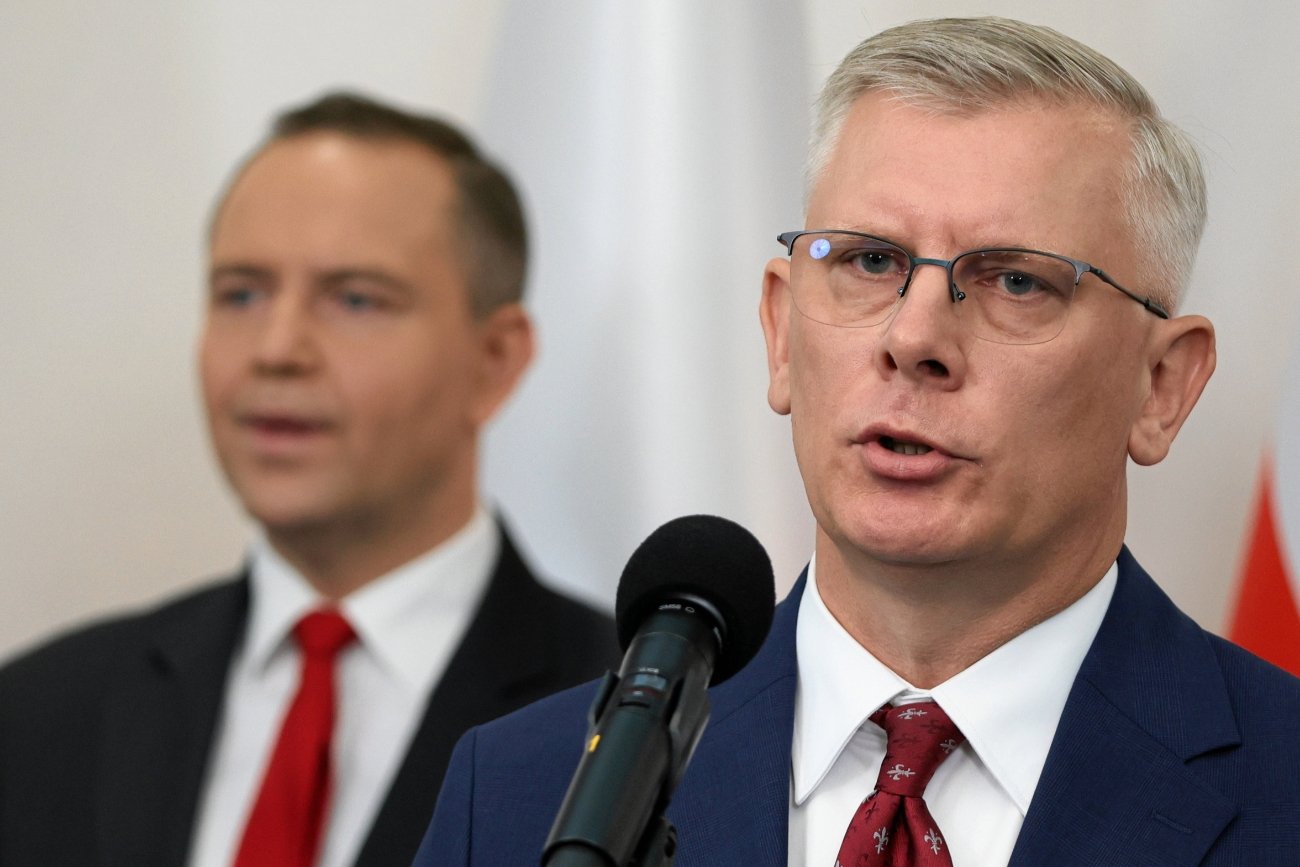 Cenckiewicz idzie na wojnę z rządem. W tle dostęp do informacji niejawnych