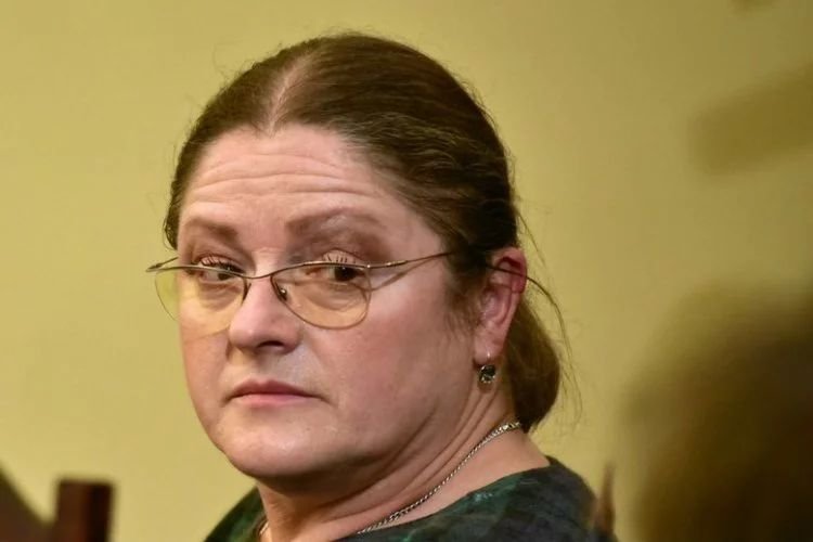 Krystyna Pawłowicz skasowała hejterski wpis o 10-letnim dziecku ze szkoły podstawowej w Podkowie Leśnej.