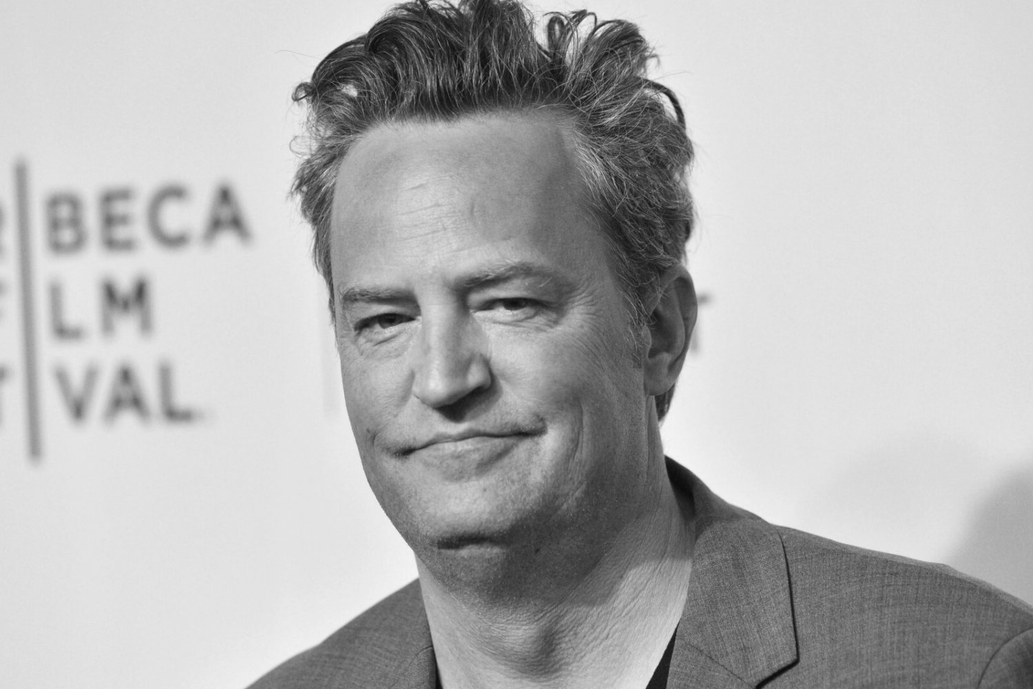 Na pogrzebie Matthew Perry'ego puszczono piosenkę Petera Gabriela. Na pogrzebie Matthew Perry'ego puszczono piosenkę Petera Gabriela.