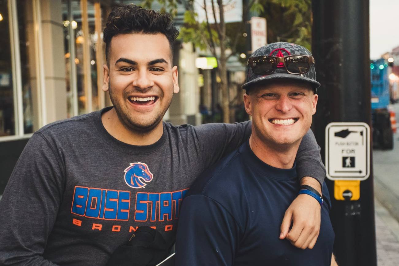 6 typów mężczyzn, których lepiej unikać. Instaboy i Piotruś Pan