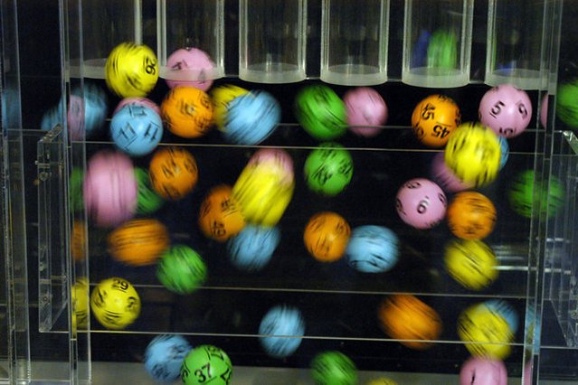 Rekordowa wygrana wciąż czeka na swojego właściciela