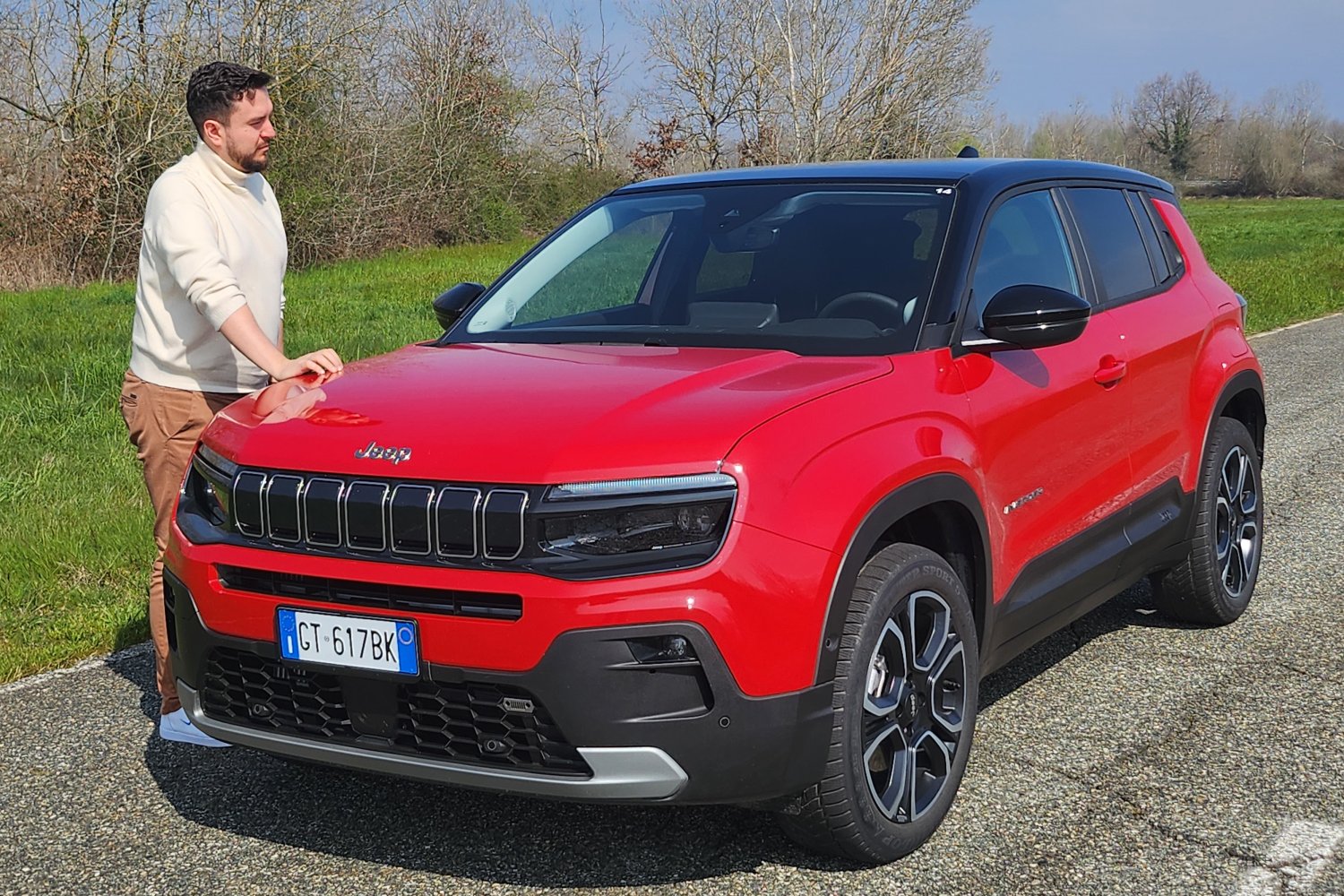 E-Hybrydowy Avenger to bardzo ciekawe auto!