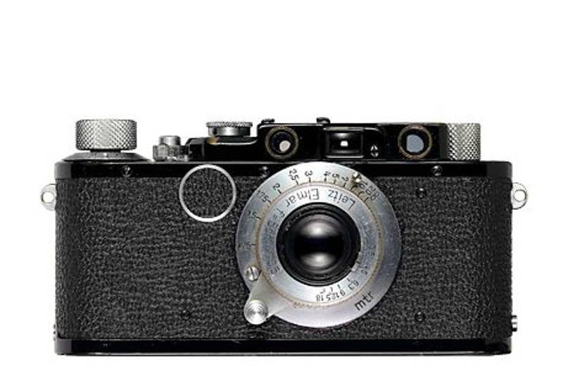 Leica II – aparat powstał w 1932 roku i spopularyzował fotografię na całym świecie.