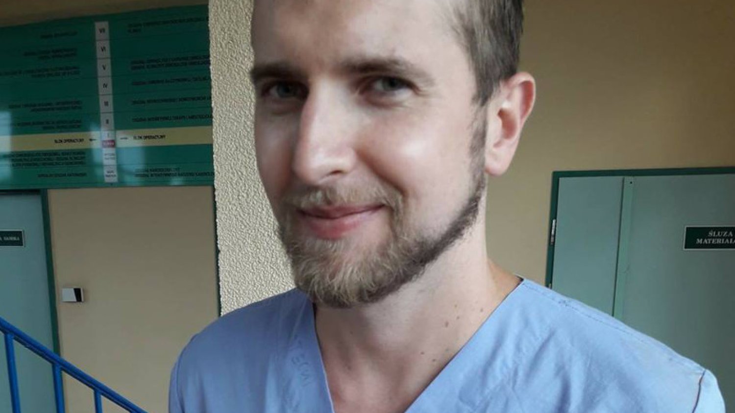 Dr Damian Patecki był w gronie prowadzących protest głodowy. Dziś przyznaje, że rząd nie wywiązuje się z zawartego wtedy porozumienia.