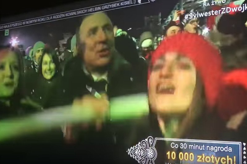 Jacek Kurski tańczy do przeboju Zenka Martyniuka.