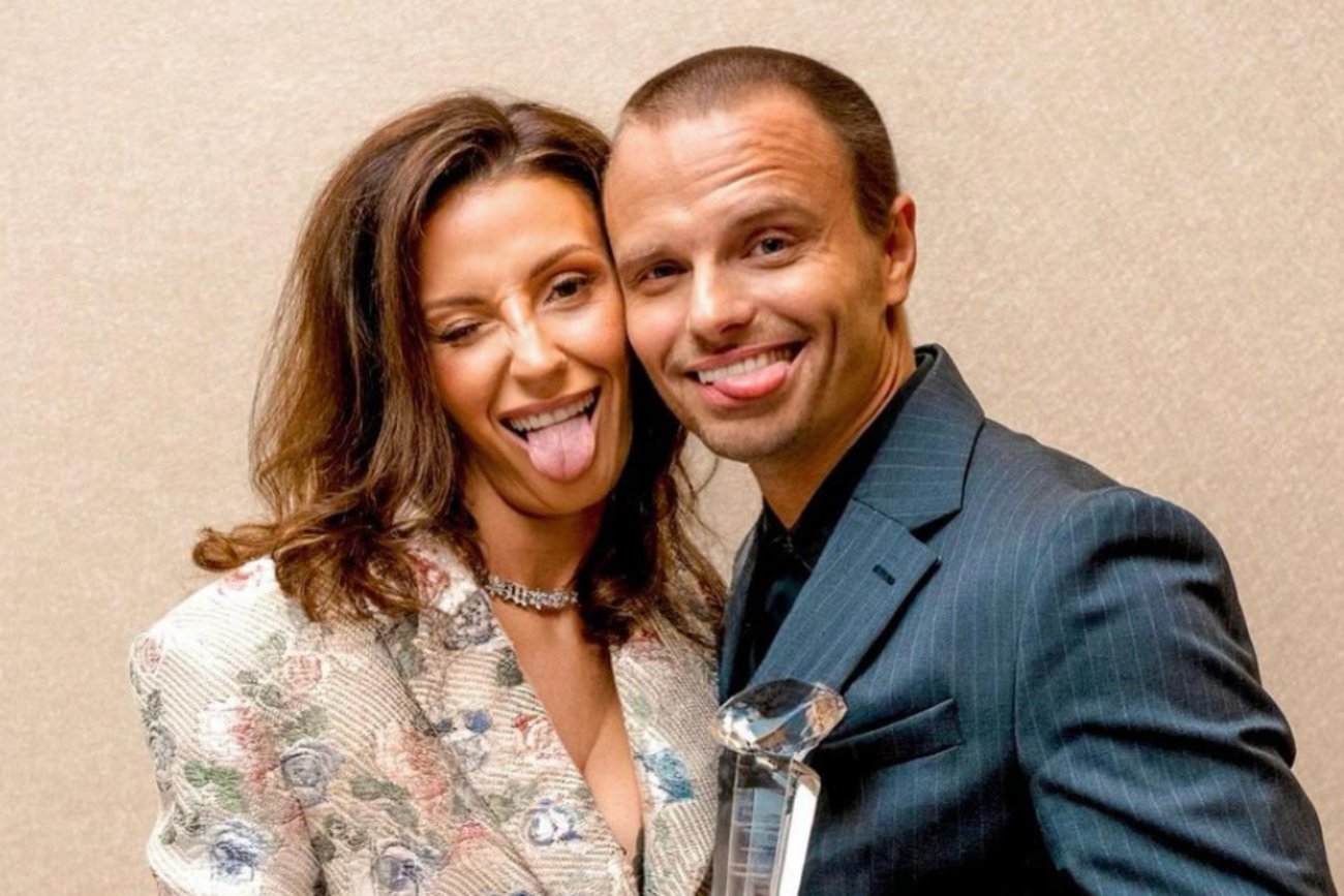 Marcin Hakiel przedstawił dzieciom nową partnerkę. Wiadomo, jak zareagowały