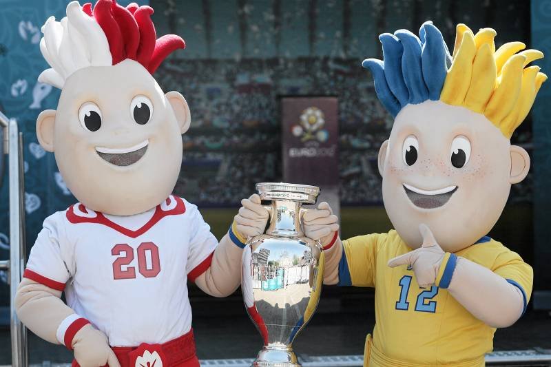 Oficjalne maskotki turnieju Euro 2012